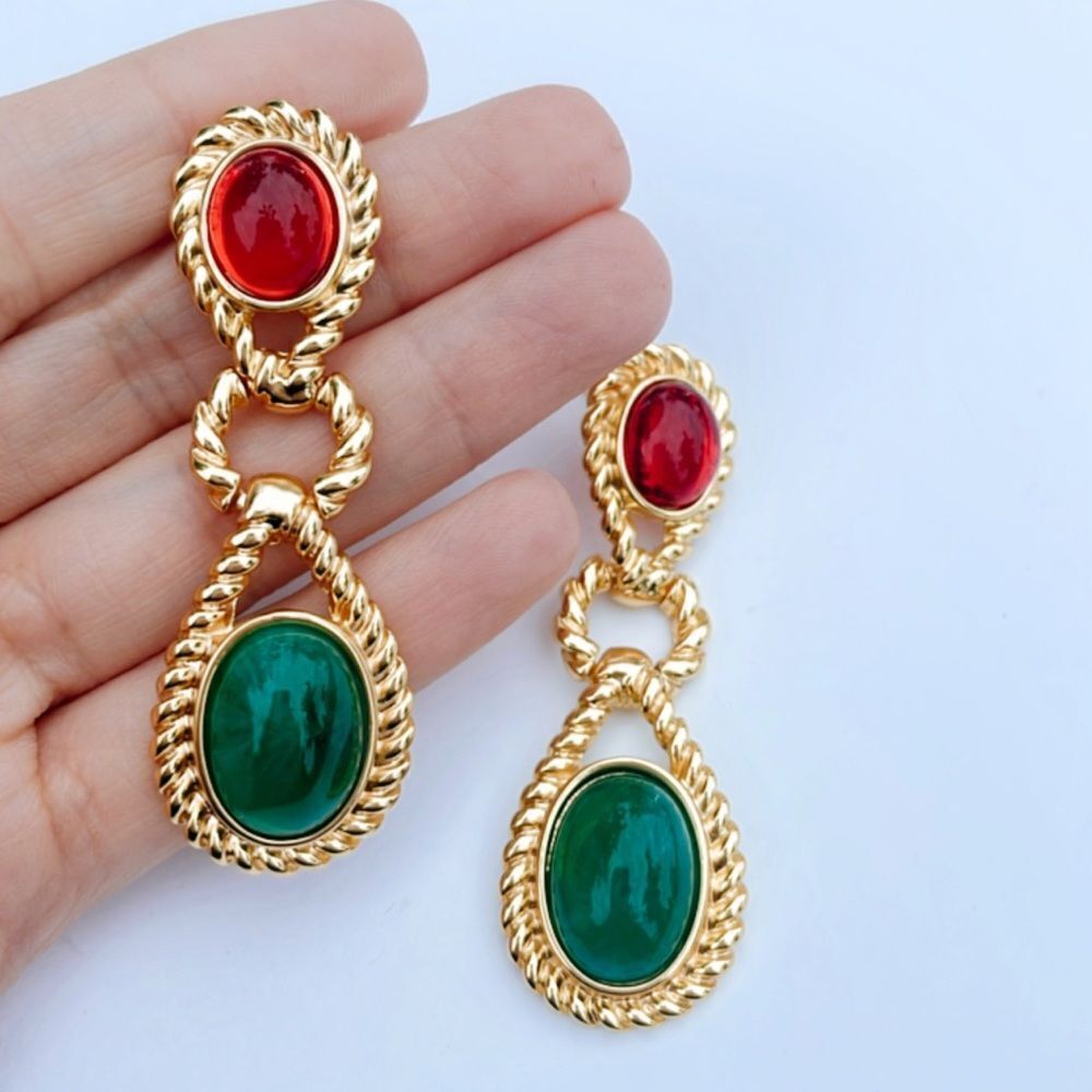 Retro style dangle earrings A32 - Picture 1 of 4
